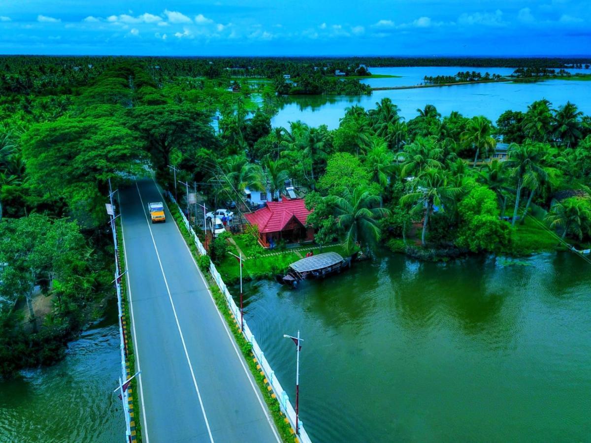 Penzion Little Chembaka Kumarakom Exteriér fotografie