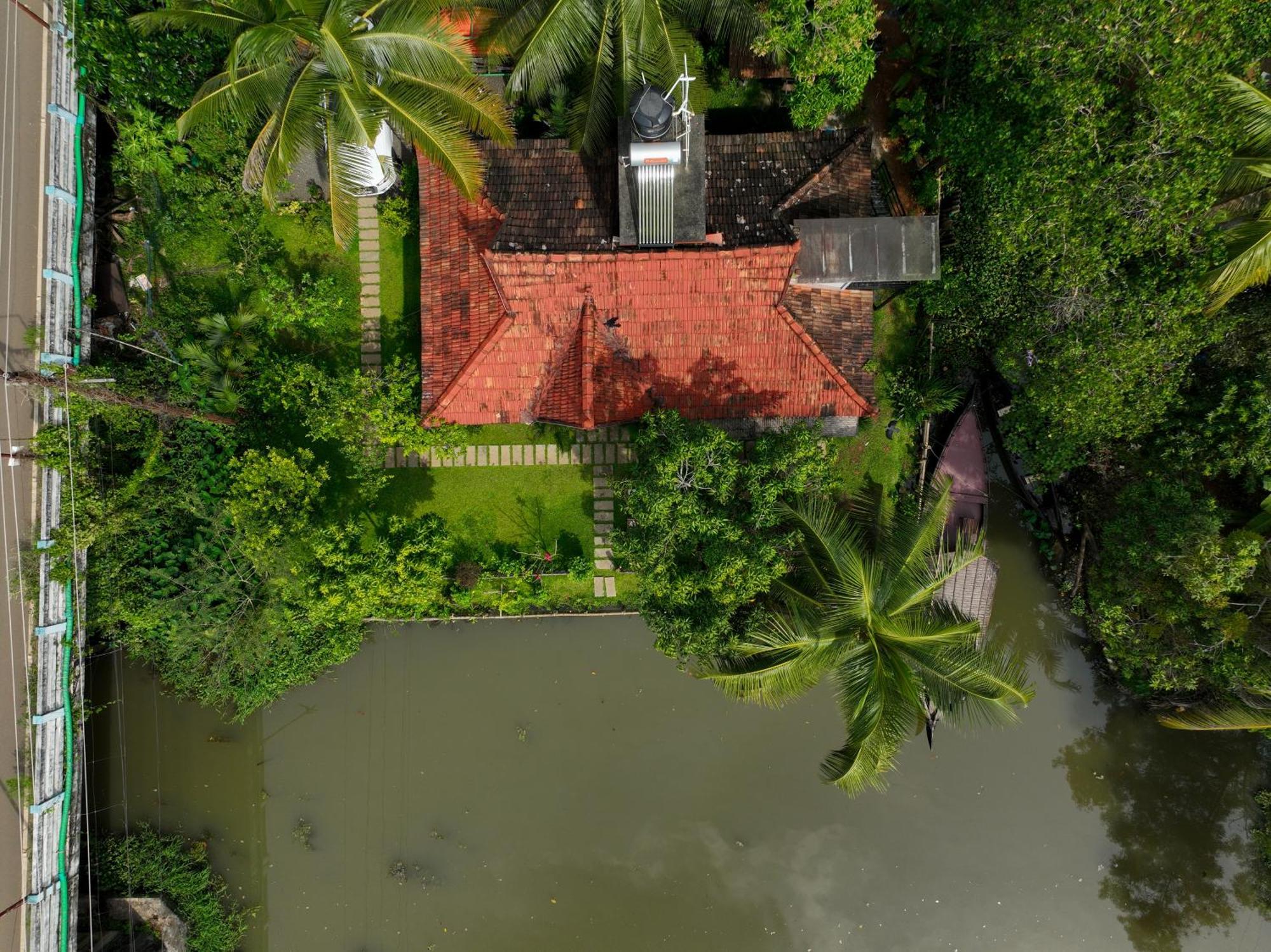 Penzion Little Chembaka Kumarakom Exteriér fotografie